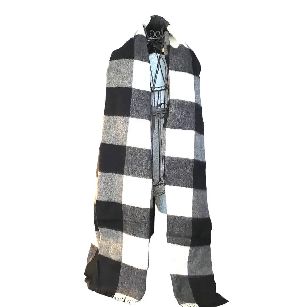 Kate Spade Broome Street Black/White Mega Check Women’s Scarf